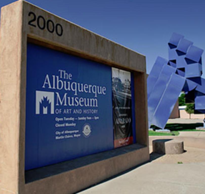 ABQ-Museum-10_6955bc8a-5056-a36a-091fd513a5849fe1.jpg